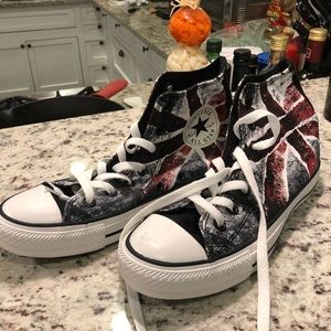 Converse Union Jack Chuck Taylor high Tops size 5